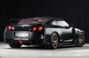 Axell      Nissan GT-R
