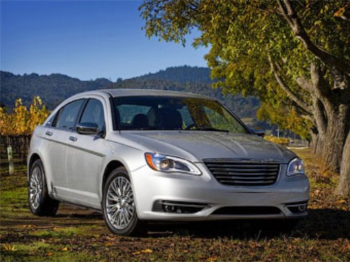  Chrysler 200      