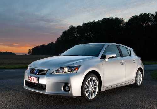 Lexus   "   2010 "