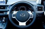 Lexus    CT200h