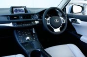 Lexus    CT200h